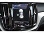 Volvo XC60 T6 350PK Automaat Plug-in Hybrid AWD Plus Dark / Navigatie / 360 Camera / Adaptieve Cruise Control / Stuur & Stoelverwarming / Elektr. Achterklep / Schuifdak / Trekhaak