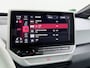 Volkswagen ID.3 First Plus 58kWh Apple Carplay Android Auto Adap.Cruise 19"lm Navi Camera Pdc Stoel+Stuurverwarming Keyless Advanced Matrix Led Led-a.licht Dynamisch Lmv Isofix DAB Privacy Glas Rijstrooksensor soh 86% 1e Eigenaar Origineel Nederlandse Auto Nieuwprijs €43.675,-