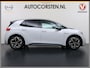 Volkswagen ID.3 First Plus 58kWh Apple Carplay Android Auto Adap.Cruise 19"lm Navi Camera Pdc Stoel+Stuurverwarming Keyless Advanced Matrix Led Led-a.licht Dynamisch Lmv Isofix DAB Privacy Glas Rijstrooksensor soh 86% 1e Eigenaar Origineel Nederlandse Auto Nieuwprijs €43.675,-