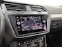 Volkswagen Tiguan Allspace 1.5 TSI Comfortline Business | 150 PK | Automaat | Trekhaak | Stoelverwarming | Keyless | Navigatie | Automatische Airco (Climatronic) | Carplay/Android Auto |