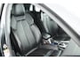 Audi A3 Sportback 35 TFSI 150pk S-Tronic Business edition Leder Virtual Cockpit Stoelverwarming Navigatie