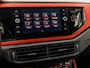 Volkswagen Polo 2.0 TSI GTI 200Pk Automaat (VIRTUAL COCKPIT, APPLE CARPLAY, GROOT NAVI, CAMERA, KEYLESS, CLIMATE, SPORTSTOELEN, LED KOPLAMPEN, ADAPTIVE CRUISE, NIEUWSTAAT)