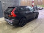 Volvo XC60 T6 Plug-in hybrid Plus Black Edition | FACELIFT | MY2026! | Luchtvering | Head-Up | 360° Camera | ACC