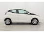 Toyota Aygo 1.0 VVT-i x-play | Navigatie | Airco | Camera | Elektrische ramen voor | Bluetooth