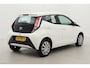 Toyota Aygo 1.0 VVT-i x-play | Navigatie | Airco | Camera | Elektrische ramen voor | Bluetooth