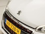 Peugeot 208 1.2 PureTech GT-line (PANORAMADAK, NAVIGATIE, JBL AUDIO, LEDER, CLIMATE, SPORTSTOELEN, GETINT GLAS, TREKHAAK, CRUISE, NIEUWSTAAT)