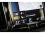 Volvo XC60 2.0 B5 R-Design | Trekhaak | 360 camera | Panoramadak | Harman Kardon audio | 4 zone climate control | Stoel- en stuurwielverwarming | Adaptive cruise control | Head-up display |