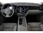Volvo V60 Cross Country B5 (M-HYBRID) AWD PRO -HARMAN/KARDON|POWER-SEATS|CAMERA|KEYLESS|BLIS|LEDER