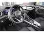 Alfa Romeo Tonale 1.5T 160PK Hybrid VELOCE | PANORAMISCH SCHUIF/KANTEL DAK | PREMIUM PACK: LEDEREN BEKLEDING/GEVENTILEERDE VOORSTOELEN/4-VOUDIG ELEKTRISCH VERSTELBARE LENDESTEUN VOORSTOELEN/HOOGGLANS ZWARTE RAAMOMLIJSTING/AMBIENT LIGHTING | TECHNOLOGY PACK: PARKEERWAARSCHUWING VOOR EN ACHTER/360° CAMERA/AUTOMATISCH INPARKEREN/ AUTONOMOUS DRIVING LEVEL 2: ADAPTIVE CRUISE CONTROL/LANE CENTERING ASSIST/TRAFFIC JAM ASSIST DODEHOEK DETECTIE AUTOMATISCH DIMMENDE BUITENSPIEGELS ELEKTRISCH BEDIENBARE ACHTERKLEP | WINTERPACK: STOELVERWARMING VOOR/STUURVERWARMING/VERWARMBARE RUITENSPROEIERS | HARMAN KARDON SOUND SYSTEM | 20" LICHTMETALEN VELGEN "GRAPHITE GREY" | DRAADLOZE TELEFOONLADER | NAVIGATIE | DRAADLOZE APPLE CARPLAY/ANDROID AUTO | FULL LED MATRIX KOPLAMPEN |