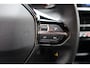 Peugeot 2008 1.2 PureTech Active Pack CAMERA STOELVERW. CARPLAY LMV PDC CRUISE DAB DEALER-ONDERHOUDEN ENZ!
