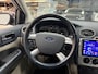 Ford Focus 1.6-16V First Ed Airco Navi APK
