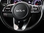 Kia Ceed 1.0 T-GDi DynamicPlusLine | Stoel & stuurverwarming | Trekhaak | Adaptive cruise | Camera | Carplay | Half leder | Navigatie | Keyless | Full LED | Climate control | Parkeerhulp