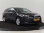 Kia Ceed 1.0 T-GDi DynamicPlusLine | Stoel & stuurverwarming | Trekhaak | Adaptive cruise | Camera | Carplay | Half leder | Navigatie | Keyless | Full LED | Climate control | Parkeerhulp