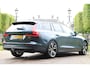 Volvo V60 2.0 B3 ESSENTIAL EDITION | DEALER OH! | PRACHT-STAAT! | ADAPTIVE CRUISE | STOEL & STUURVERWARMING | CAMERA | NAVI | CLIMA | APPLE CARPLAY & ANDROID AUTO | PARK SENS V&A