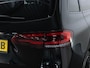 Mercedes-Benz B-klasse AMG 220 190 PK Premium Plus | Multibeam LED | Panoramadak | Keyless | Ambiance verlichting | Achteruitrijcamera | Widescreen Navigatie |