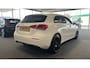 Mercedes-Benz A-klasse 200 Business Solution, Automaat, Nav, Climate, Cruise, Led, Trekhaak.