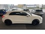 Mercedes-Benz A-klasse 200 Business Solution, Automaat, Nav, Climate, Cruise, Led, Trekhaak.