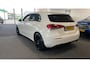 Mercedes-Benz A-klasse 200 Business Solution, Automaat, Nav, Climate, Cruise, Led, Trekhaak.