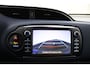 Toyota Yaris 1.5 Hybrid Bi-Tone | Led Verlichting | Achteruitrijcamera | Stoelverwarming | Keyless Start |