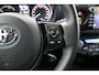 Toyota Yaris 1.5 Hybrid Bi-Tone | Led Verlichting | Achteruitrijcamera | Stoelverwarming | Keyless Start |