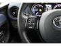 Toyota Yaris 1.5 Hybrid Bi-Tone | Led Verlichting | Achteruitrijcamera | Stoelverwarming | Keyless Start |