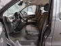 Renault Trafic 2.0 Blue dCi EDC 170 T29 L2H1 Extra DC Dubbele Schuifdeur / Betimmering / Trekhaak / Navi / Cruise / Camera