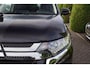 Mitsubishi Outlander 2.4 PHEV Pure 4WD Automaat Leder/Alcantara Navi Camera Apple Carplay Clima Cruise Keyless Entry LMV NL Auto.