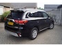 Mitsubishi Outlander 2.4 PHEV Pure 4WD Automaat Leder/Alcantara Navi Camera Apple Carplay Clima Cruise Keyless Entry LMV NL Auto.