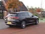 Mercedes-Benz EQC 400 4MATIC Business Solution AMG 80 kWh | AMG Night Edition | Camera | Cruise Control | Sfeerverlichting | NL-Auto |