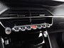 Peugeot e-2008 EV Allure Avantage 54 kWh | 11 kW lader | Achterbank in delen neerklapbaar | Achterspoiler