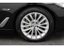 BMW 5-Serie Touring 530e Business Edition Plus | verwarmde stoelen voor en achter | Head-Up Display| Panoramadak | memory stoelen |