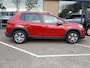 Peugeot 2008 1.2 PureTech 110pk Signature AUTOMAAT EAT6 Navigatie | TREKHAAK | Apple Carplay & Android Auto| Cruise control | Airco | Parkeersensoren |Panoramadak