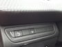 Peugeot 2008 1.2 PureTech 110pk Signature AUTOMAAT EAT6 Navigatie | TREKHAAK | Apple Carplay & Android Auto| Cruise control | Airco | Parkeersensoren |Panoramadak