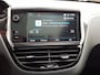 Peugeot 2008 1.2 PureTech 110pk Signature AUTOMAAT EAT6 Navigatie | TREKHAAK | Apple Carplay & Android Auto| Cruise control | Airco | Parkeersensoren |Panoramadak