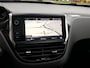 Peugeot 2008 1.2 PureTech 110pk Signature AUTOMAAT EAT6 Navigatie | TREKHAAK | Apple Carplay & Android Auto| Cruise control | Airco | Parkeersensoren |Panoramadak