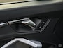 Audi Q3 Sportback 40 TDI quattro 190 PK S edition Panoramadak Matrix LED Camera Trekhaak Apple CarPlay Android Auto DAB Stoelverwarming