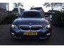 BMW 3-Serie Touring 320i High Executive Sport Line Autom Panodak Leder Sportst Stoelverw Navi Camera Clima 2x PDC LMV ENZ.