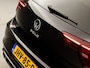 Volkswagen Polo 1.0 TSI Sportline Automaat (VIRTUAL COCKPIT, APPLE CARPLAY, GROOT NAVI, CAMERA, KEYLESS, SPORTSTOELEN, GETINT GLAS, LM VELGEN, NIEUWSTAAT)