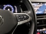 Volkswagen Polo 1.0 TSI Sportline Automaat (VIRTUAL COCKPIT, APPLE CARPLAY, GROOT NAVI, CAMERA, KEYLESS, SPORTSTOELEN, GETINT GLAS, LM VELGEN, NIEUWSTAAT)