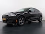 Ford Mustang Mach-E RWD 75 kWh Leer (semi-)Autopilot 360°Topview-Camera Adaptive-Cruise-Control Apple Carplay Bang&Olufsen B&O 18" Elektr.A-Klep Connected-Services Bi-Ecc Stoel/Stuur-Verwarmd Park-Assist-PDC-a+v DAB Lane-Assist Keyless-go Autonomous Emergency Braking SOH 94% ESP ASR Verkeersbordherkenning Vermoeidheidsherkenning Dodehoek-Detector 1e Eigenaar Origineel Nederlandse Auto Nieuwprijs €50.426