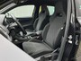 Skoda Karoq 1.5 TSI ACT Sportline Business / Digitaal dashboard / Camera / Parkeersensoren V+A / App connect / Navigatie / Zwenkbare trekhaak / P4