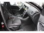 Volvo V40 T2 Automaat Momentum | Verw. Voorstoelen | Standkachel | PDC achter | Spraakbediening | NAP