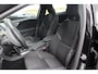 Volvo V40 T2 Automaat Momentum | Verw. Voorstoelen | Standkachel | PDC achter | Spraakbediening | NAP