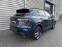 Lynk & Co 01 1.5 Plug-in Hybrid | Stoelverwarming | Schuif-/kanteldak | Navigatiesysteem | Parkeersensoren voor | Parkeersensoren achter |