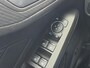 Ford Focus 1.0 EcoBoost ST Line Business LED | Panoramadak | Winterpack | Adaptieve cruise | Head up display | Trekhaak | 18'' velgen | Zéér netjes!