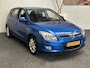 Hyundai i30 1.6i DYNAMIC LUXE AIRCO LICHT METALEN VELGEN ZEER GOED ONDERHOUDEN !!!