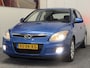 Hyundai i30 1.6i DYNAMIC LUXE AIRCO LICHT METALEN VELGEN ZEER GOED ONDERHOUDEN !!!