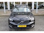 Volvo XC40 B4 Automaat R-Design | Adapt. Cruise | Trekhaak | Verw. Stoel & stuurwiel | Keyless | AppleCarplay