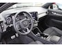Volvo XC40 B4 Automaat R-Design | Adapt. Cruise | Trekhaak | Verw. Stoel & stuurwiel | Keyless | AppleCarplay