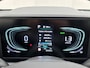 Kia Niro 1.6 GDi PHEV DynamicLine Automaat / Fabrieksgarantie tot 5-2028 / Dealer onderhouden / 1.300kg trekgewicht / All season banden / Stuur & Stoelverwarming / Apple Carplay Android Auto / Camera /